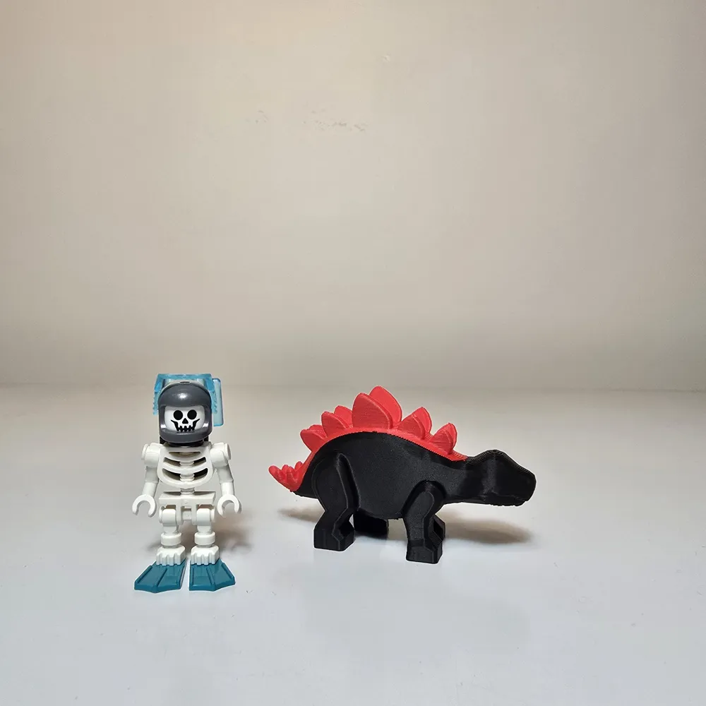 Spiderman Stegosaurus, photo 3 of 4 - Spiderman Stegosaurus Miniatures