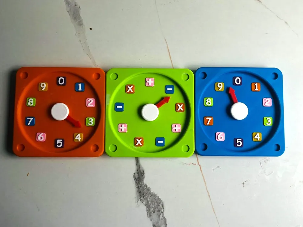 Spin & Solve, A Modular Educational Math Toy