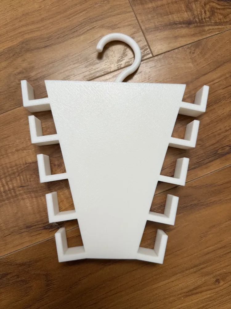 Spinning Smart Clothes Hanger, photo 3 of 4 - Spinning Smart Clothes Hanger Storage & Organisation