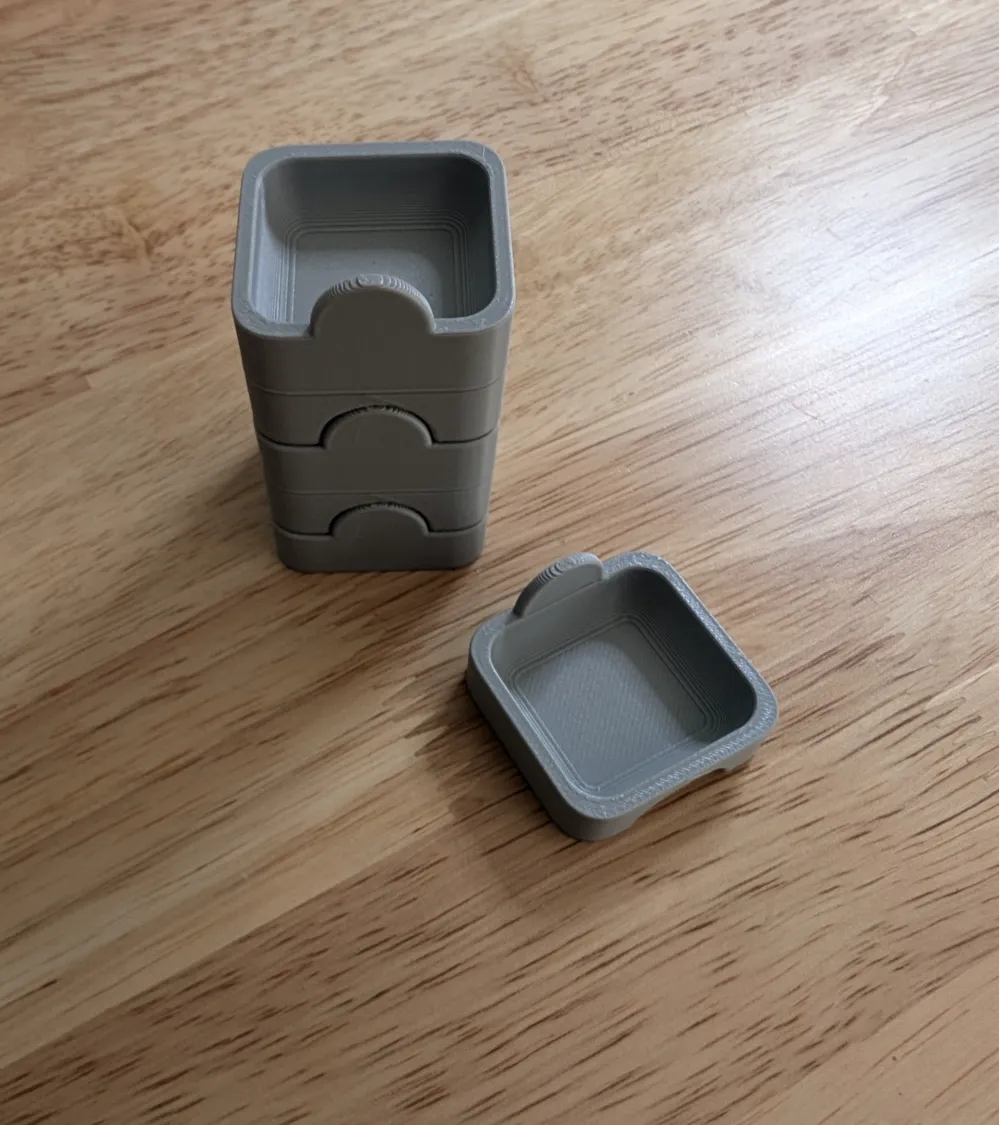 Stackable Crested Gecko Feeding or Watering Dish