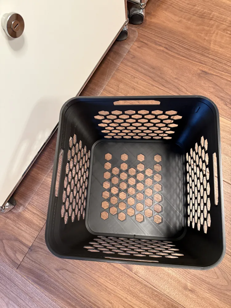 Stackable XXL Laundry Basket with Lid, photo 3 of 4 - Stackable XXL Laundry Basket with Lid Household