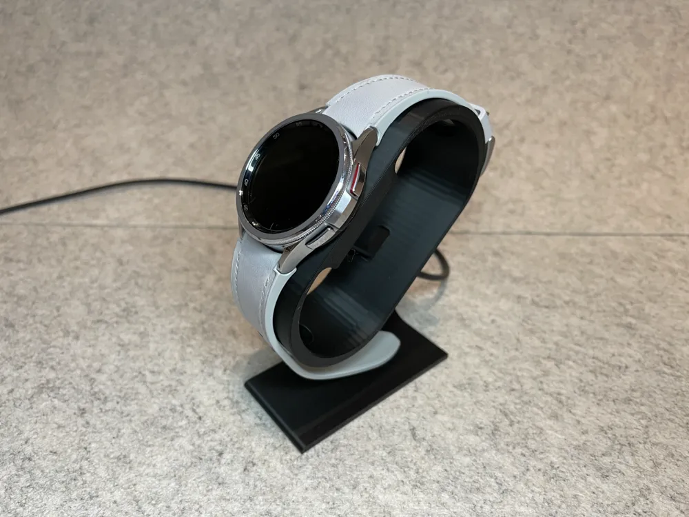 Stand for Samsung Galaxy Watch 5 with charger - Office, in stock in India