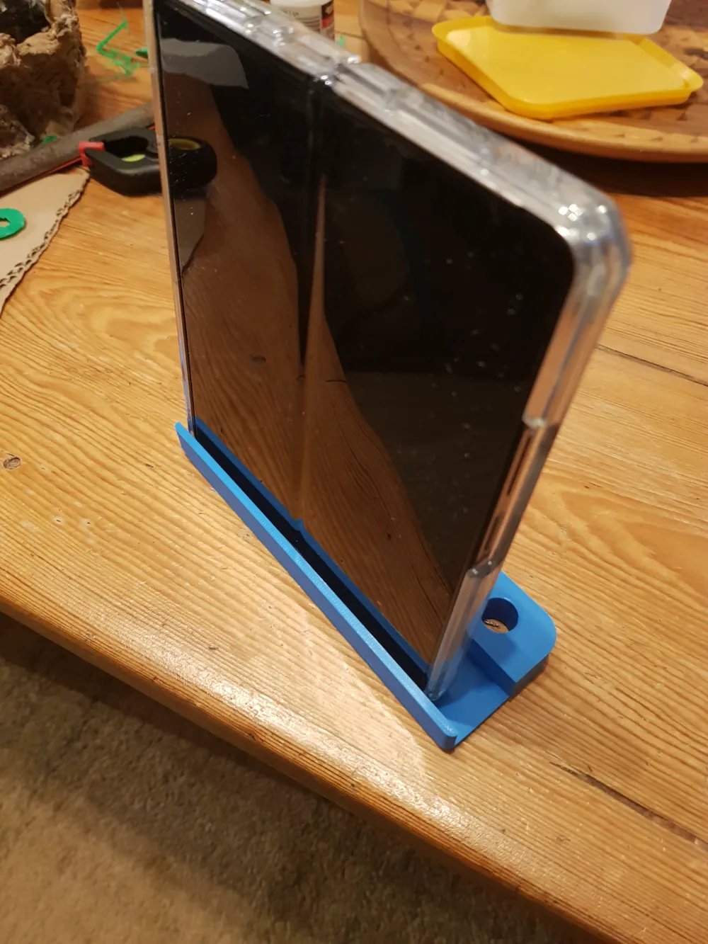 stand for Samsung z fold 5, photo 3 of 4 - stand for Samsung z fold 5 Tools