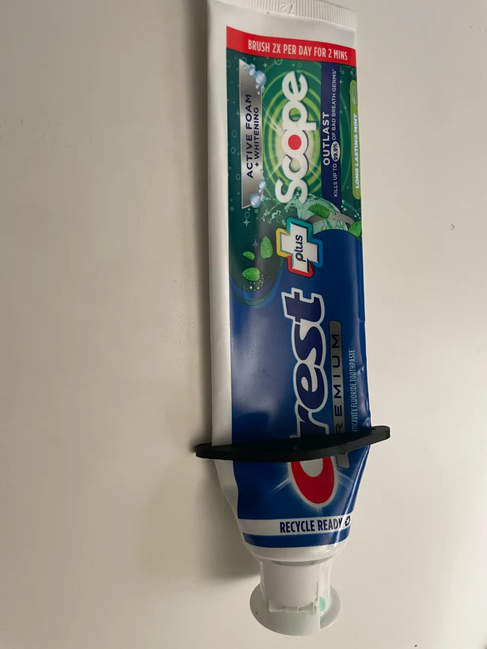Standard Toothpaste Squeezer, photo 2 of 4 - Standard Toothpaste Squeezer Tools