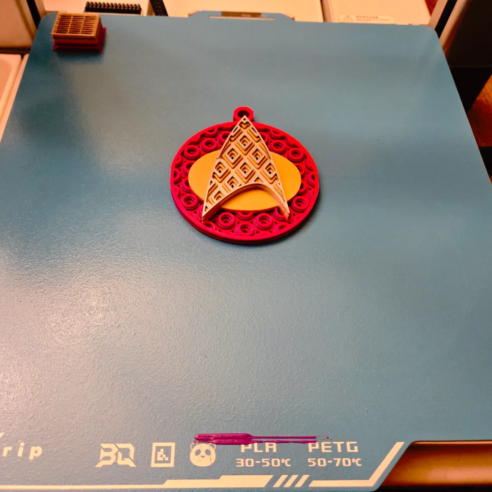 Star Trek TNG Mosaic Holiday Ornament, photo 2 of 4 - Pixel Art & Mosaics, the next generation