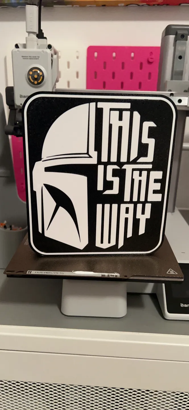 Star Wars Mandalorian Helmet and text LED LightBox (StarWars), photo 2 of 4 - Star Wars Mandalorian Helmet and text LED LightBox (StarWars) Props & Cosplay