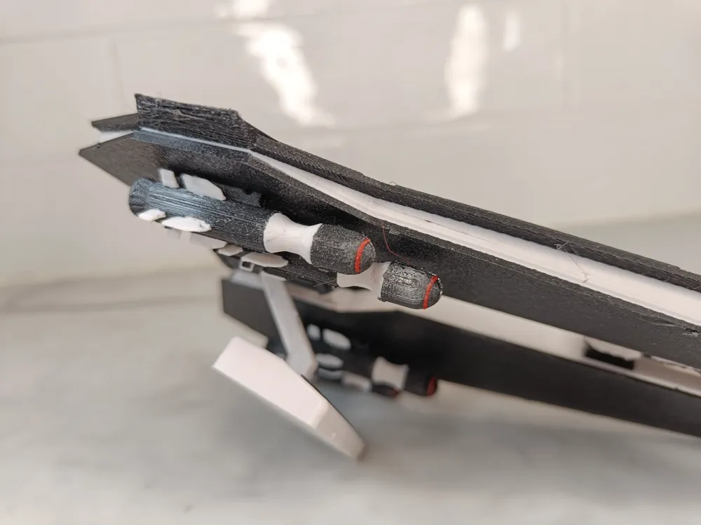 Star Wars spaceship construction kit, photo 3 of 4 - Star Wars spaceship construction kit Hobby & DIY