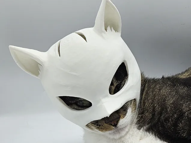 StealthCat Hero Mask for Cats