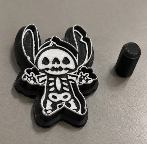 Stitch Bones Halloween Cookie Cutter Stamp polymer, photo 3 of 4 - Stitch Bones Halloween Cookie Cutter Stamp polymer Household