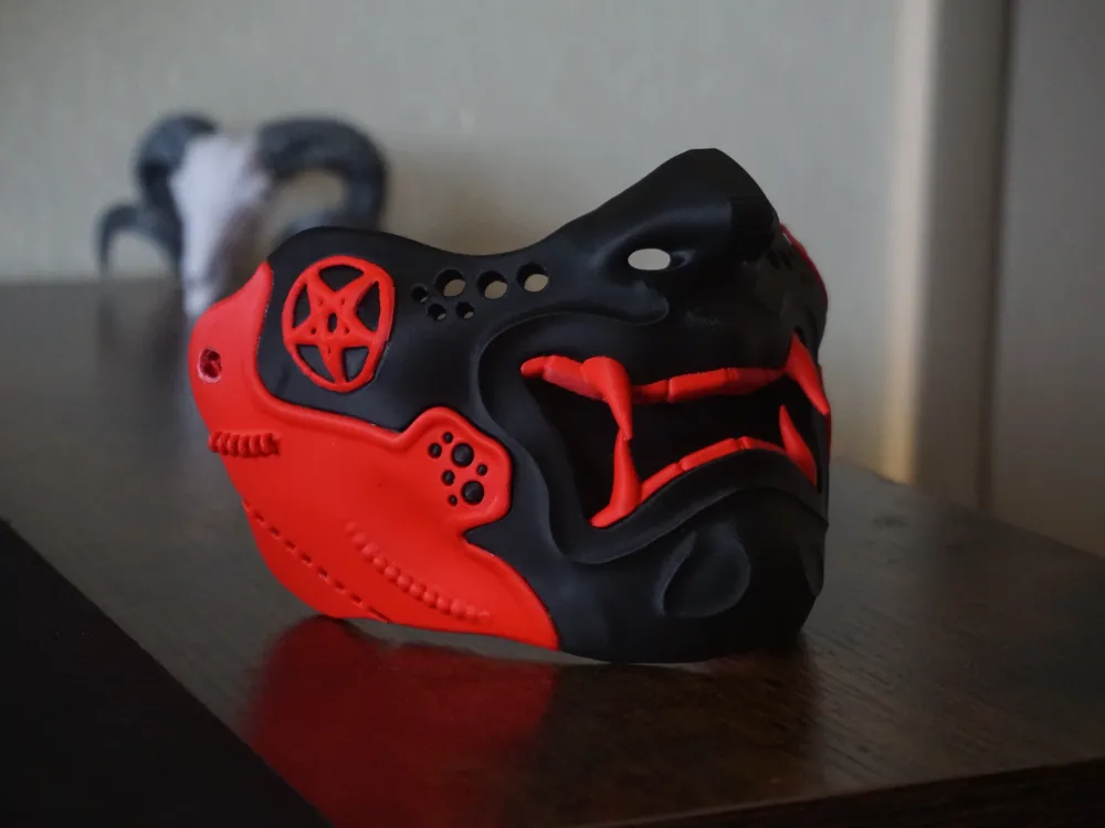 Street Oni Half Mask