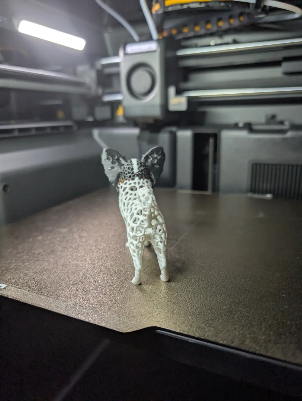 Stylized Sculpture Voronoi Papillon Dog Figure, photo 3 of 4 - Stylized Sculpture Voronoi Papillon Dog Figure Miniatures