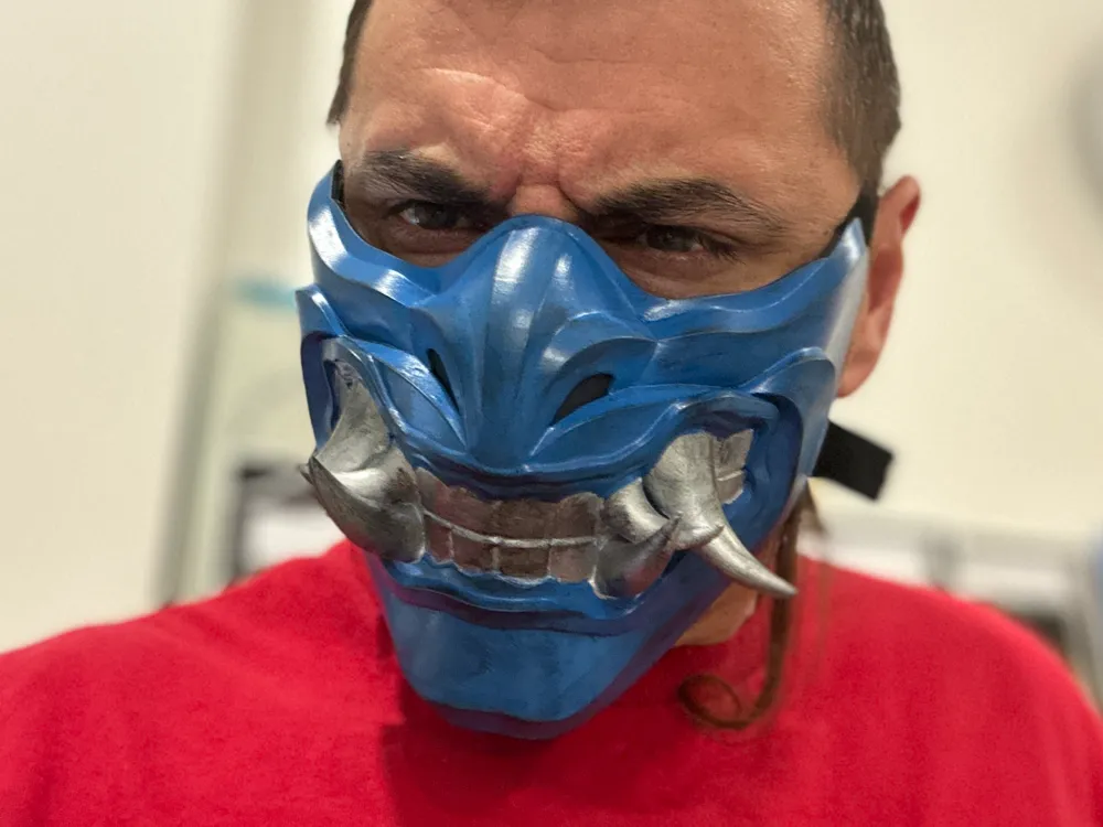Sub Zero mask from MK11 - Grand Master Icy mask