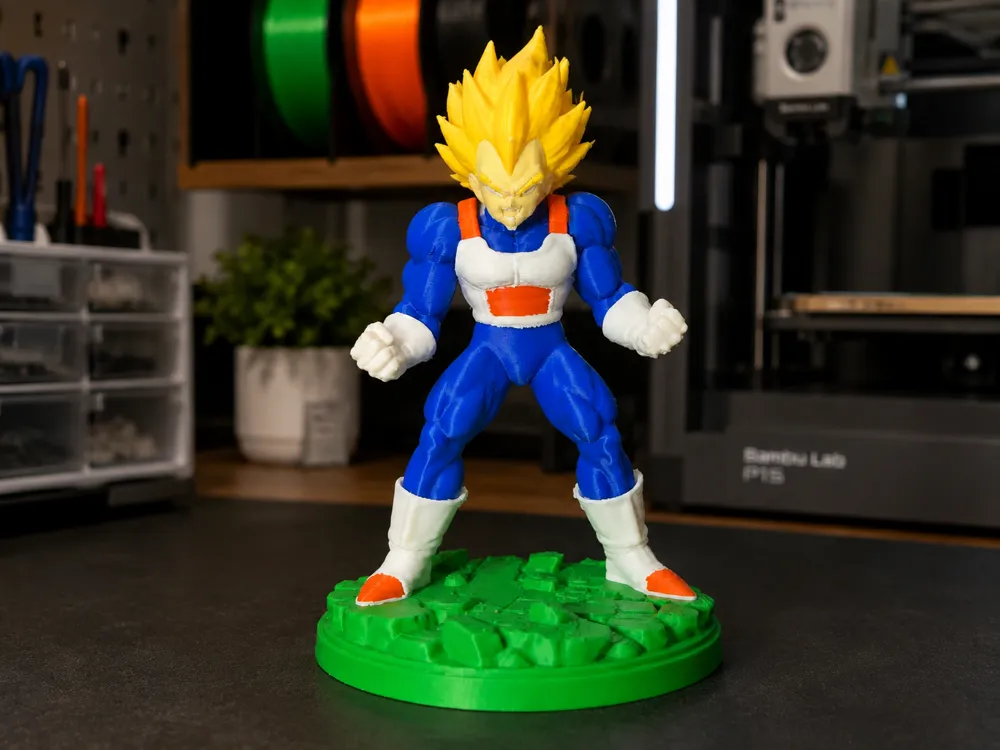 Super Vegeta, Cell Saga Anime Figure, photo 4 of 4 - Super Vegeta, Cell Saga Anime Figure Toys & Games