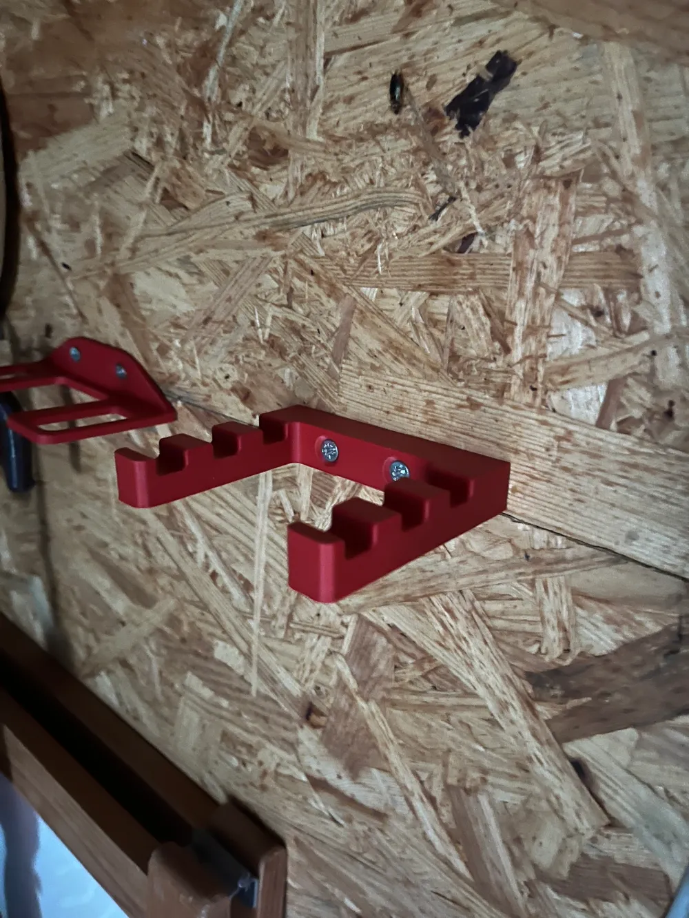 Table Tennis Wall mount, ping pong paddle, hangers, photo 4 of 4 - Table Tennis Wall mount, ping pong paddle, hangers Hobby & DIY