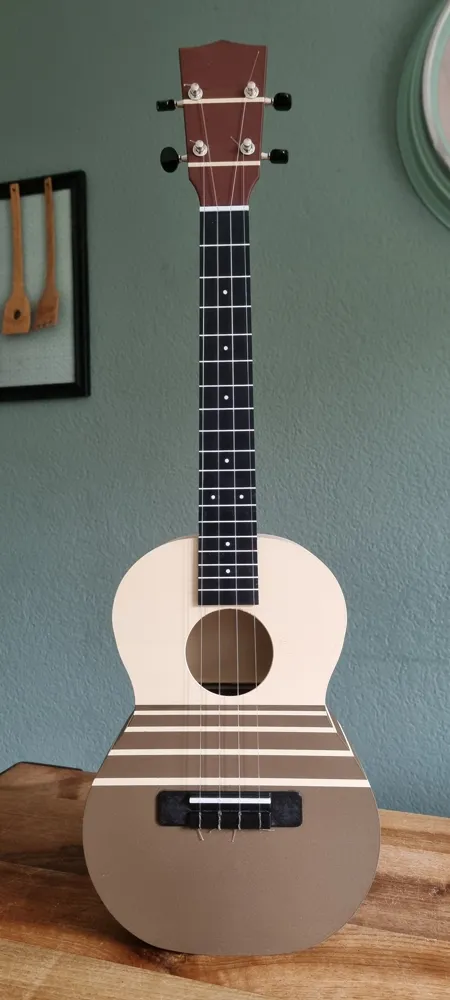 Tenor Ukulele, photo 4 of 4 - Tenor Ukulele Hobby & DIY