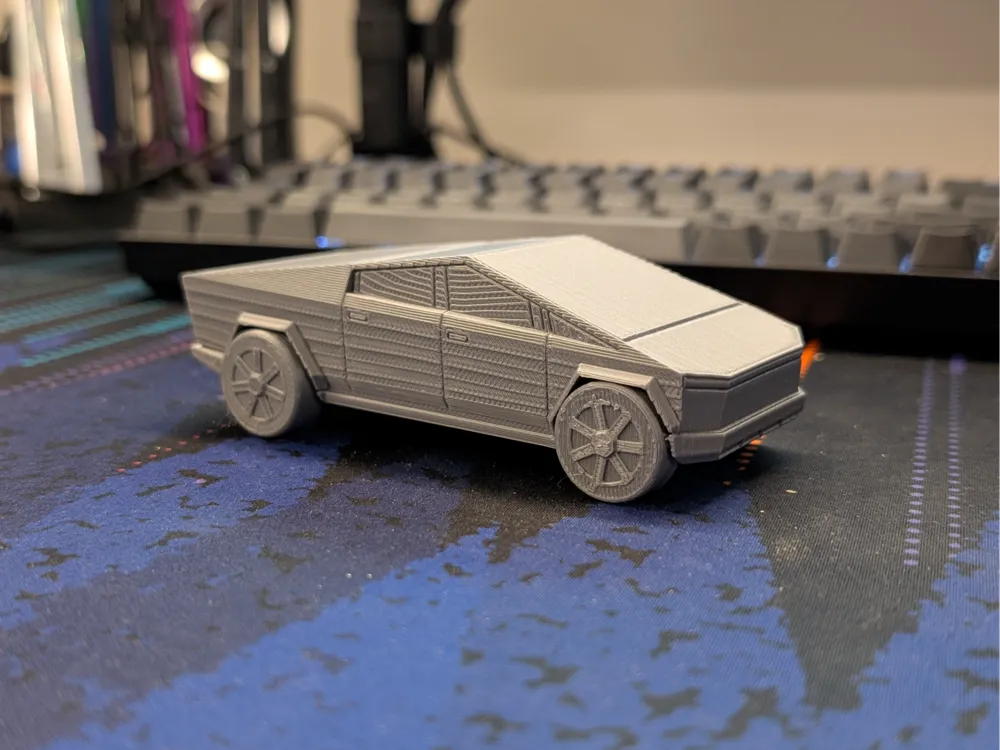 Tesla CyberTruck with moving wheels