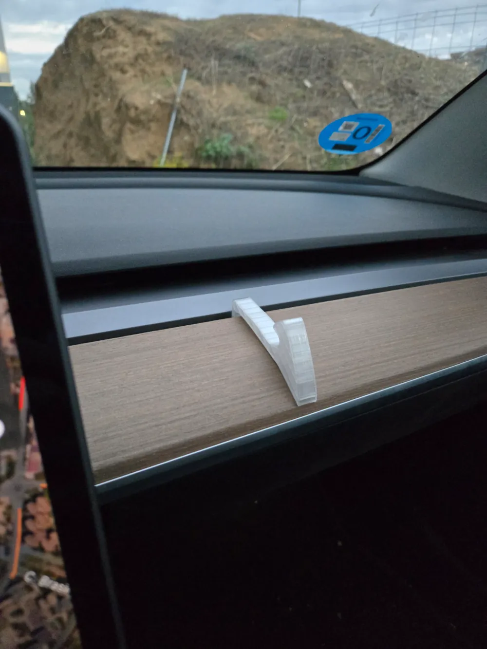 Tesla Model 3 Y Bag Clip, photo 2 of 4 - Tesla & EV Interior Accessories, bagclip