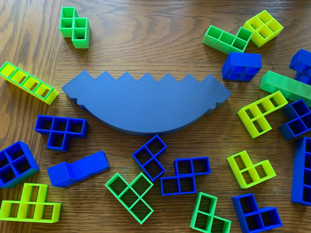 Tetra Tower balance game, photo 2 of 4 - Castle & Tower Dice Towers, block
