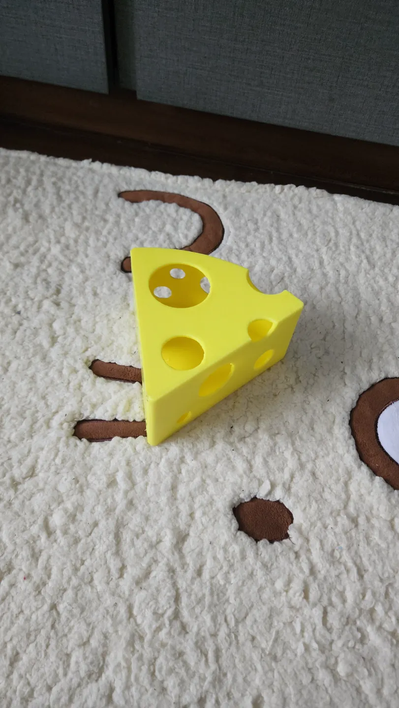 The Big Cheese - Cat Treat Toy, photo 2 of 4 - Cat Bowls & Feeders, dispenser