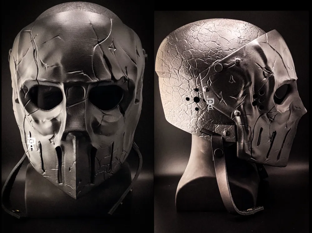 The Ghoul, Dark Knight Helmet