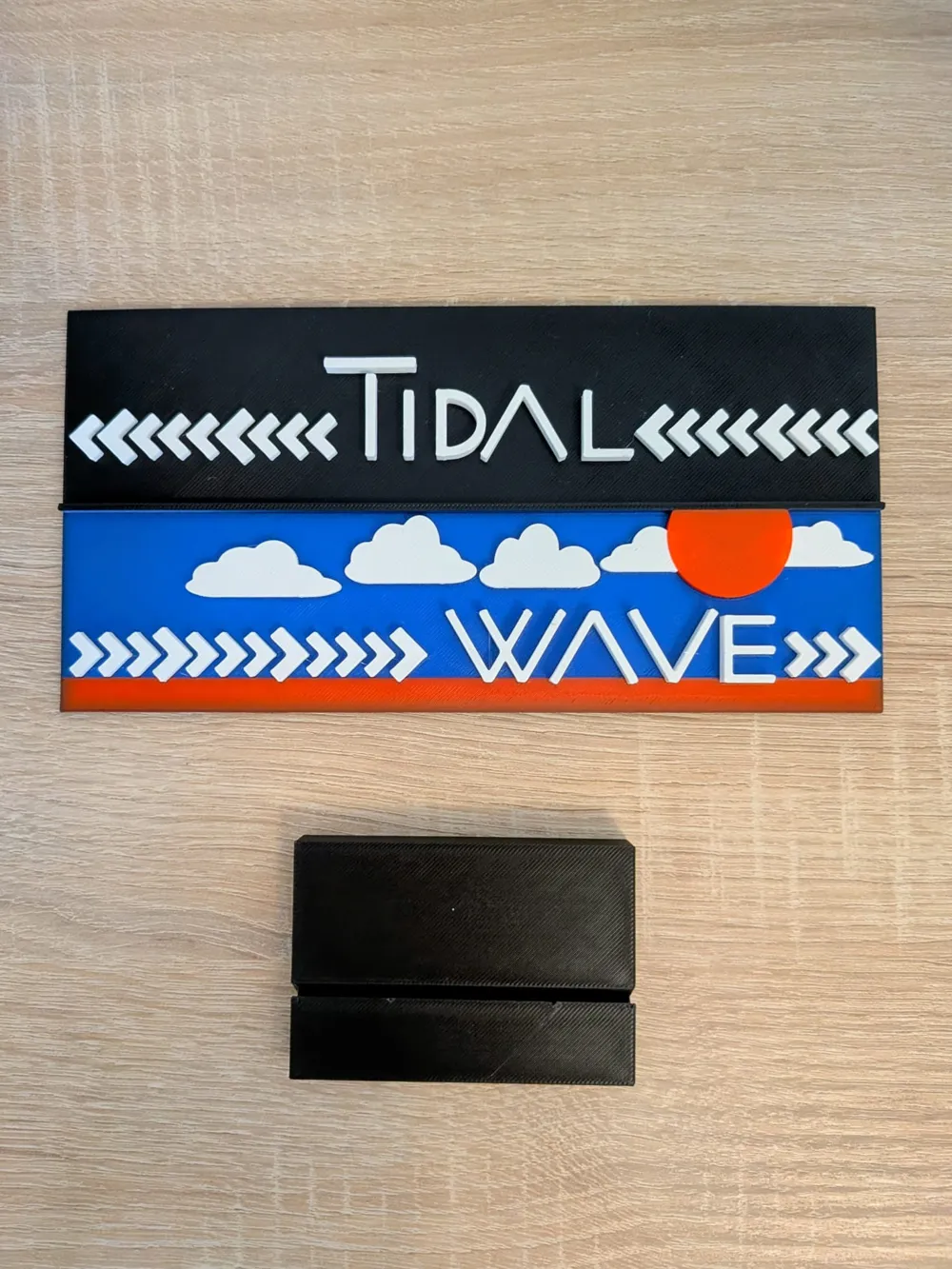Tidal Wave Logo - Geometry Dash Desk Display, photo 4 of 4 - Tidal Wave Logo - Geometry Dash Desk Display Car & Vehicle