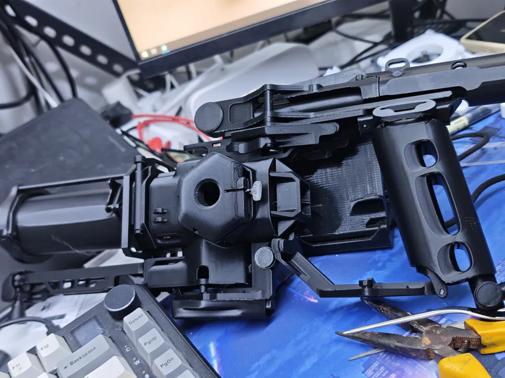 Tiger Crouching Cannon Prop, photo 2 of 4 - Tiger Crouching Cannon Prop Props & Cosplays