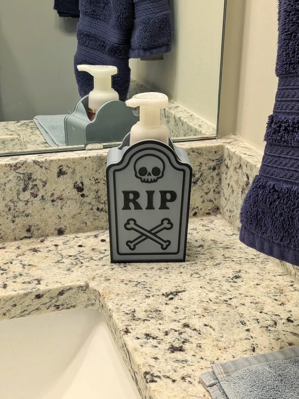 Tombstone Bath & Body Works Soap Holder, photo 3 of 4 - Tombstone Bath & Body Works Soap Holder Household