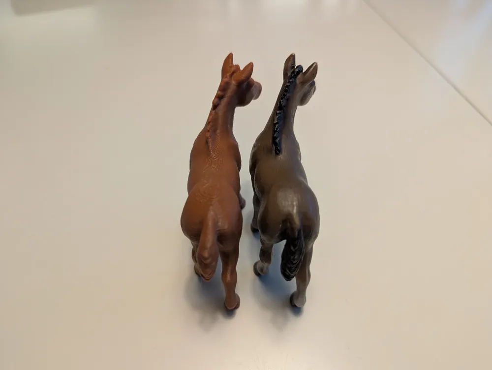 Toy horse (baby foal), photo 3 of 4 - Toy horse (baby foal) Figurines & Collectibles