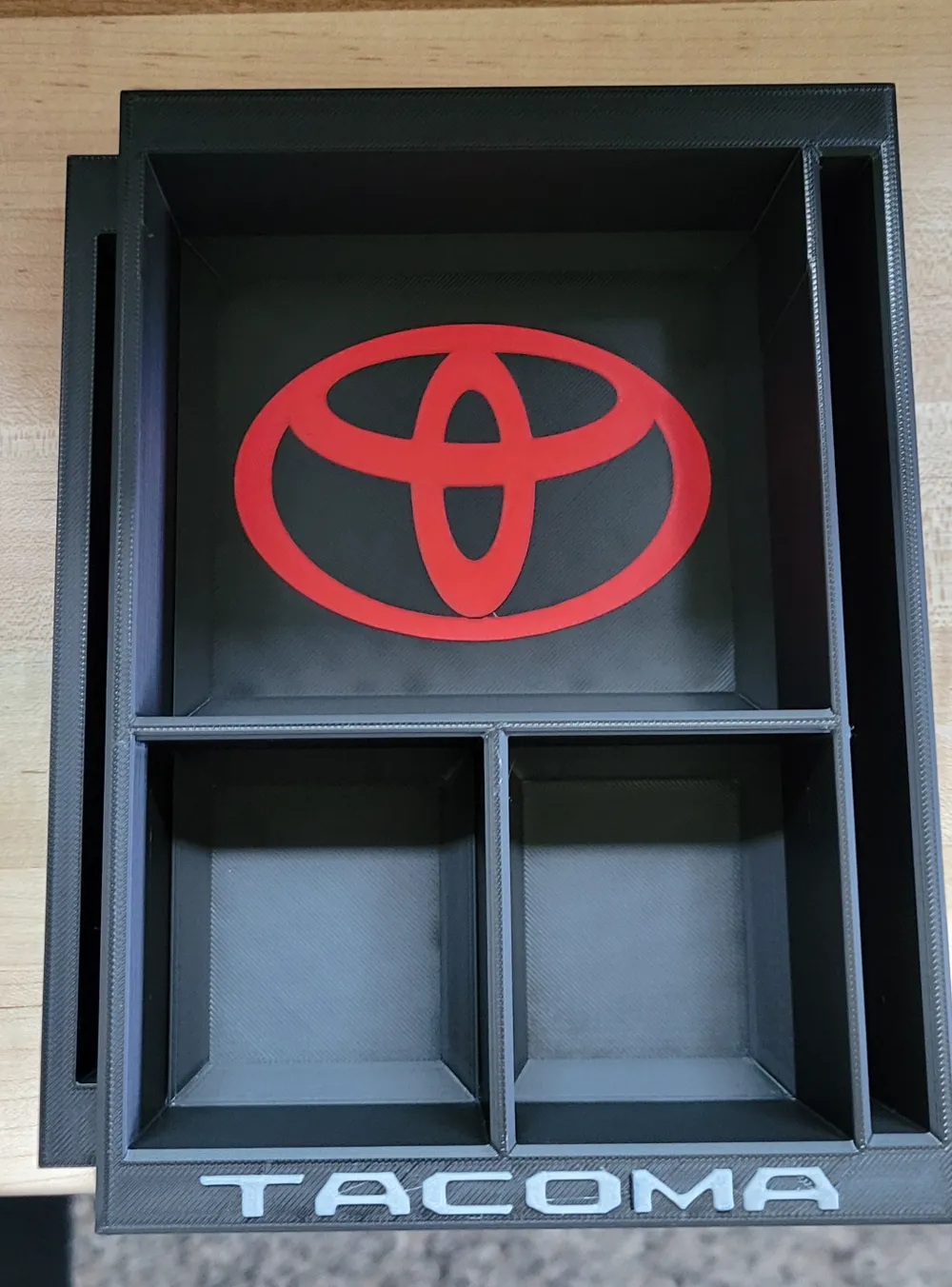 Toyota Tacoma 3rd Gen. Center Console Tray 2016-23, photo 2 of 4 - Car Organisers, Hooks & Bins, storage