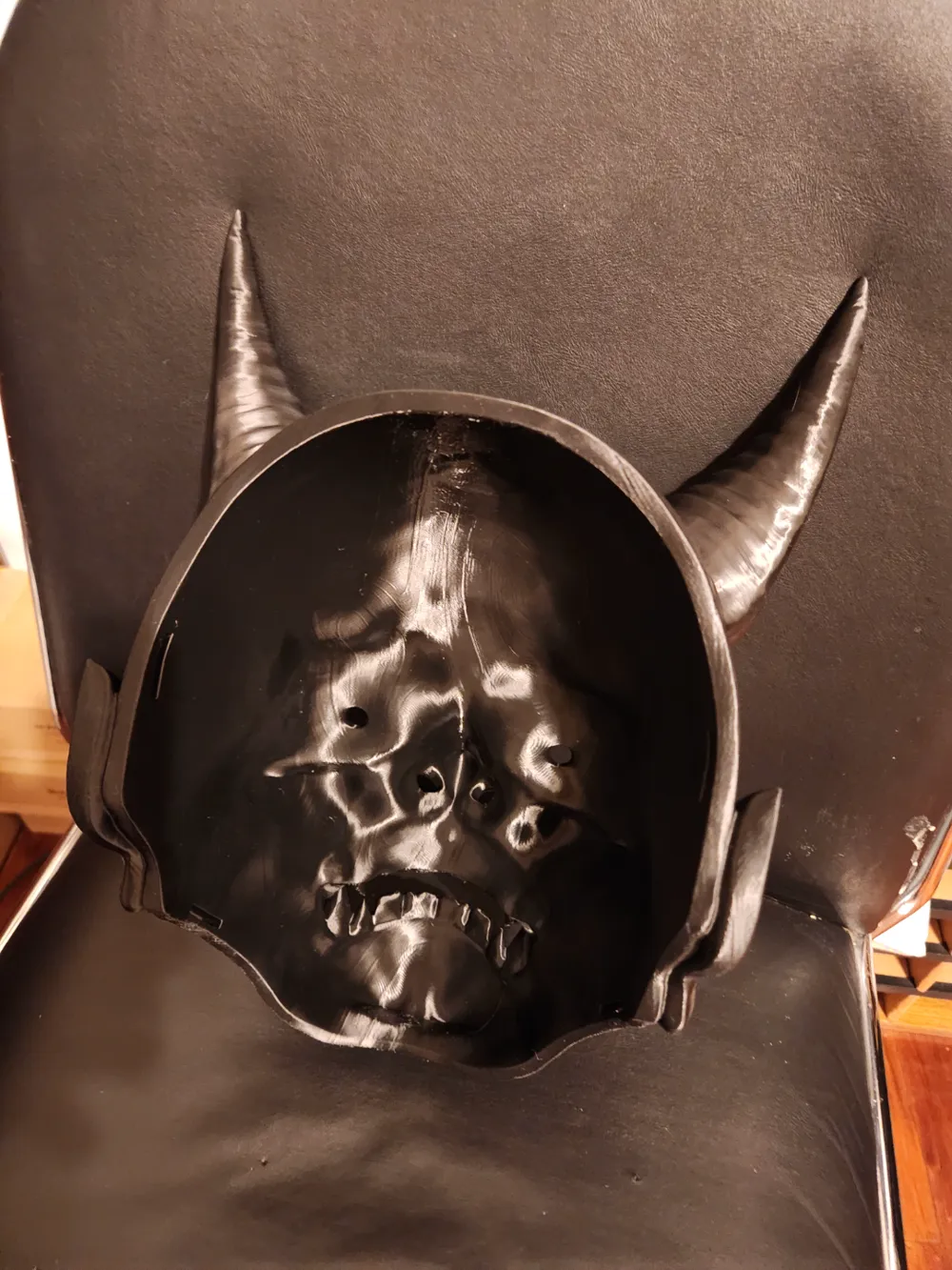 Traditional Japanese Hannya Oni Mask, photo 4 of 4 - Traditional Japanese Hannya Oni Mask Props & Cosplay