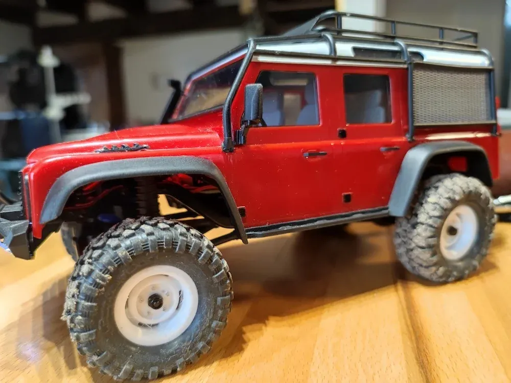 Traxxas TRX4m Defender Intérieur, photo 3 of 4 - RC Cars, Crawlers & Trucks, habitacle
