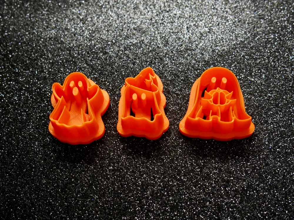 TRIO GHOSTS- CLAY CUTTERS 30MM, photo 4 of 4 - TRIO GHOSTS- CLAY CUTTERS 30MM Art