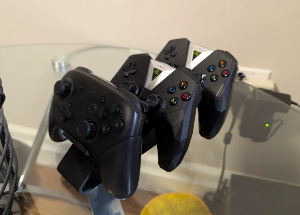 triple controller stand - no brand - Decor, in stock in India