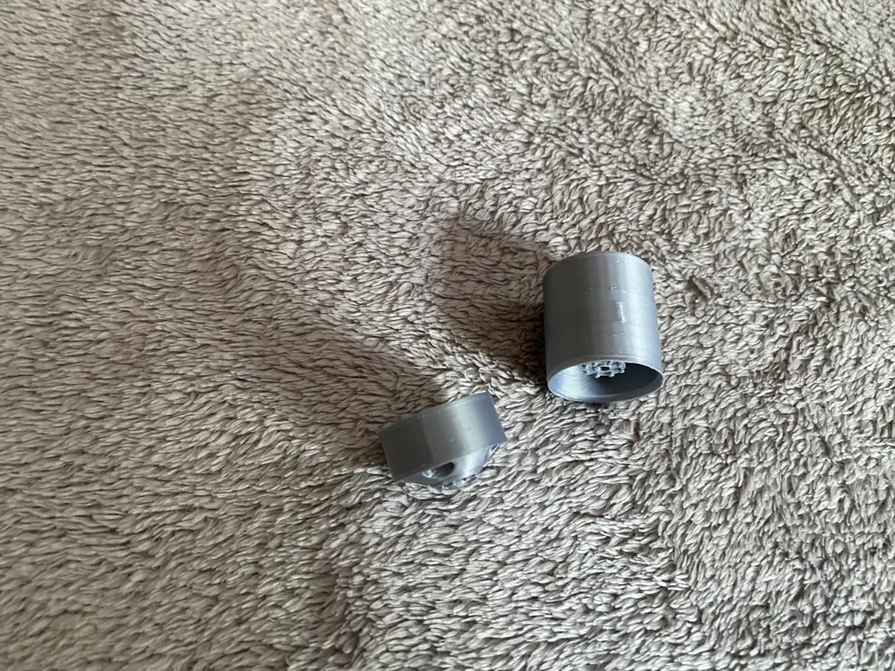 Truck Wheel Rim Set, 1:24 Scale, photo 3 of 4 - Truck Wheel Rim Set, 1:24 Scale Hobby & DIY