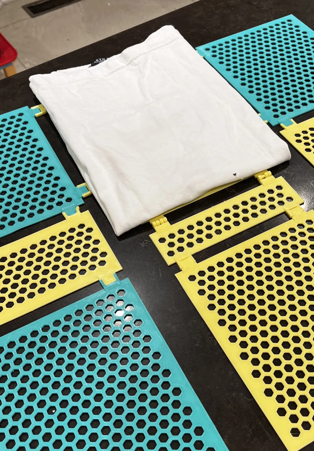 T-Shirt Folding Tray (2 sizes), photo 2 of 4 - T-Shirt Folding Tray (2 sizes) Household