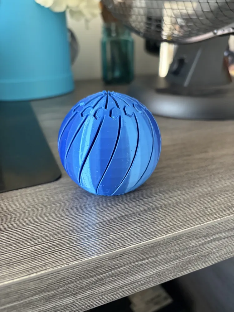TWISTY FIDGET BALL, photo 2 of 4 - TWISTY FIDGET BALL Hobby & DIY