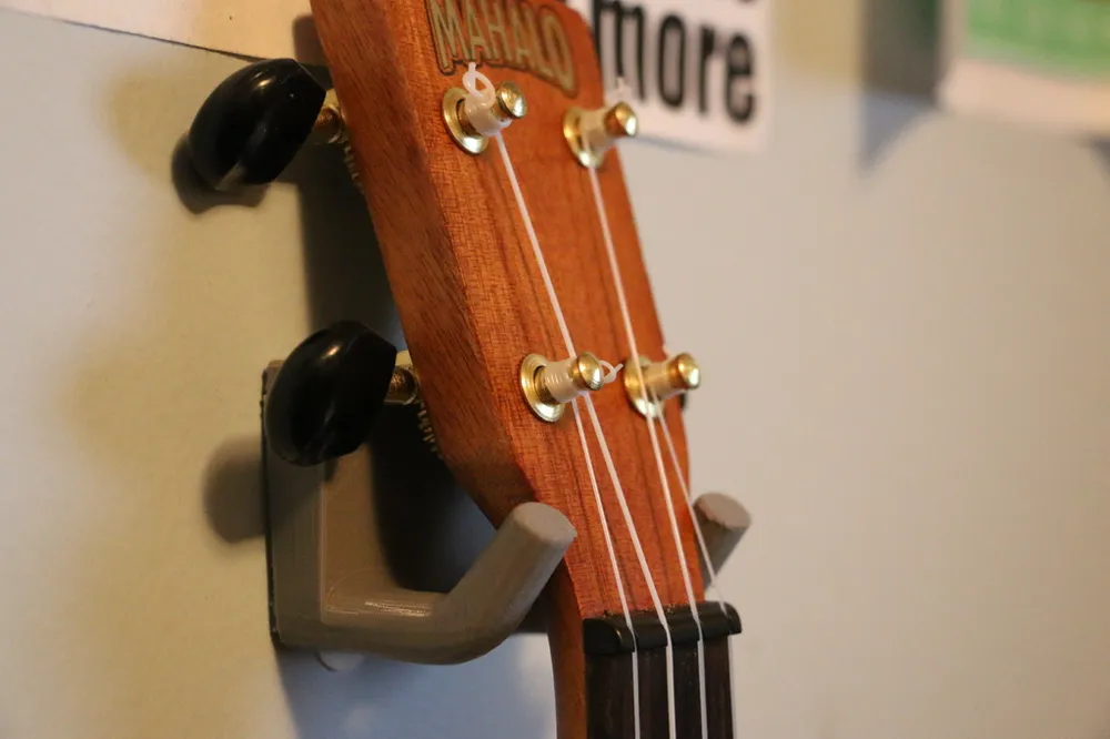 Ukulele wall mount