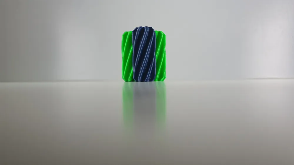 Ultimate Twist Fidget Toy/Fast, photo 2 of 4 - Ultimate Twist Fidget Toy/Fast Toys & Games