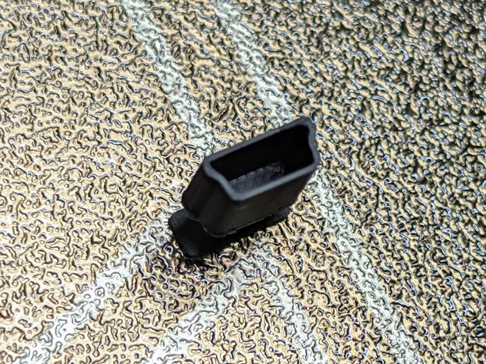 USB Mini B Port Plug/Dust Protector