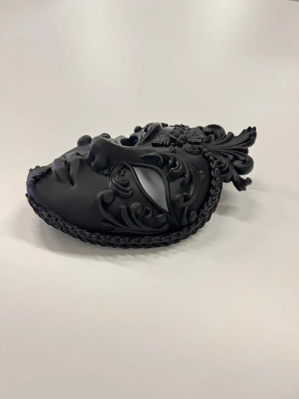 Venetian Carnival Mask, photo 4 of 4 - Masquerade & Venetian Masks, mystery