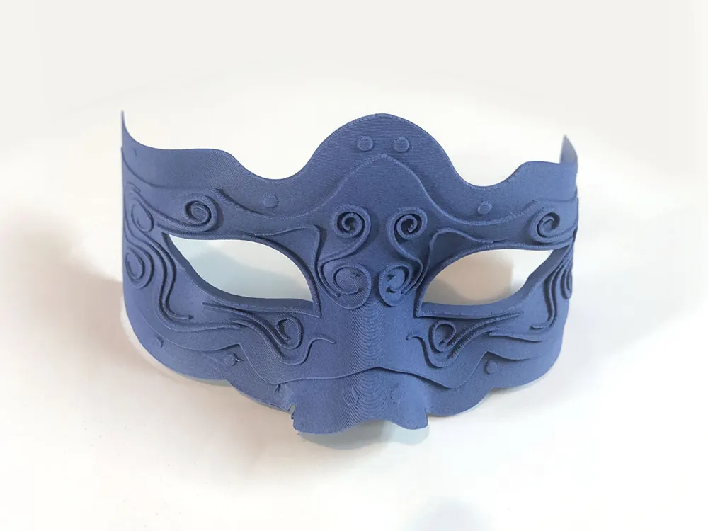 Venice Carnival-style Mask, photo 4 of 4 - Venice Carnival-style Mask Props & Cosplay