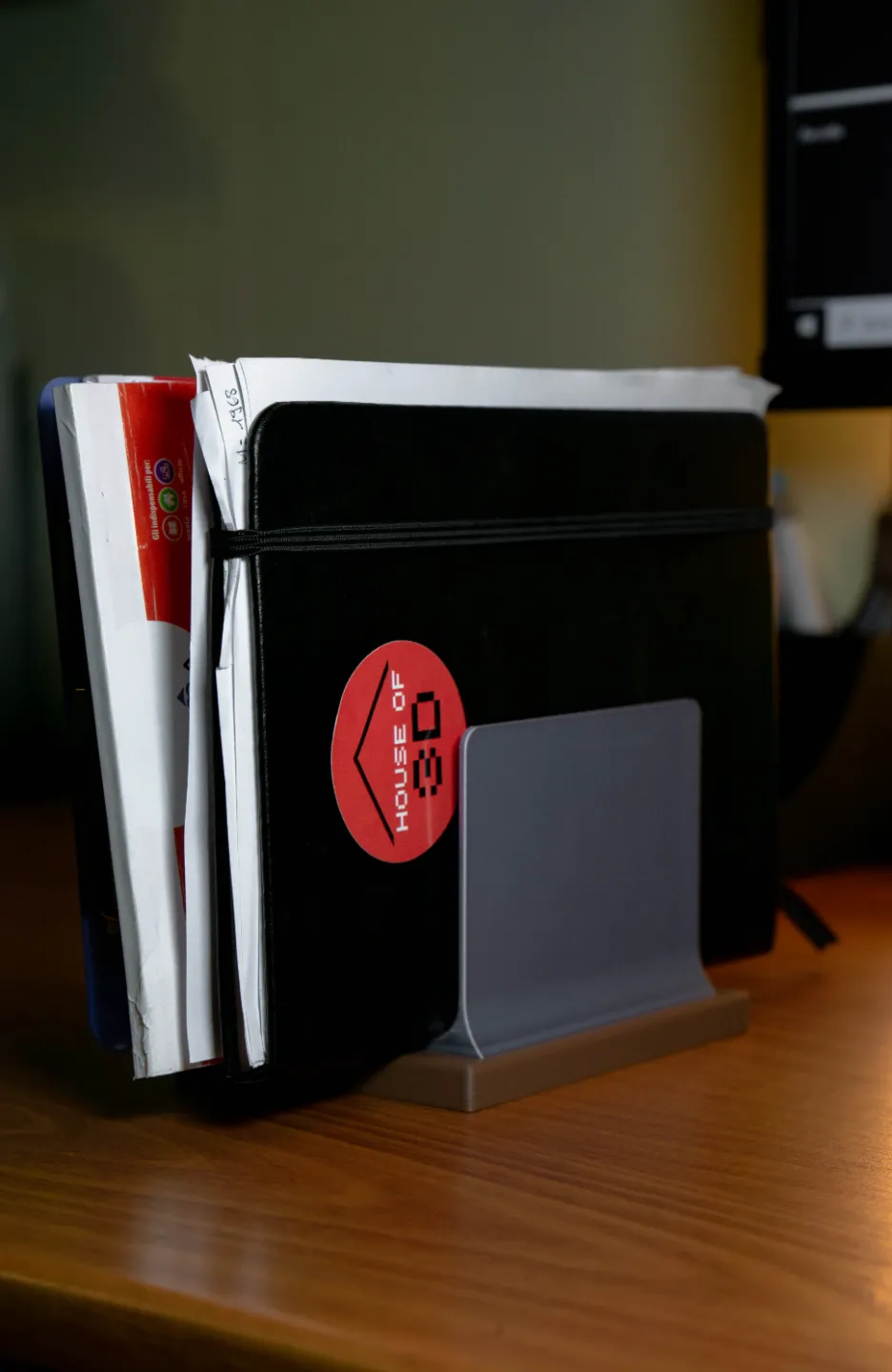 Vertical Notes and Book Organizer, photo 4 of 4 - Holders & Caddies, desk