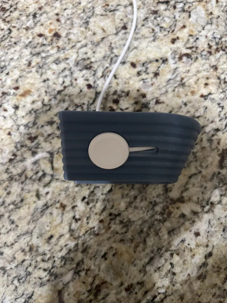 watch charger stand, photo 2 of 4 - watch charger stand Mobile & Device Accessories