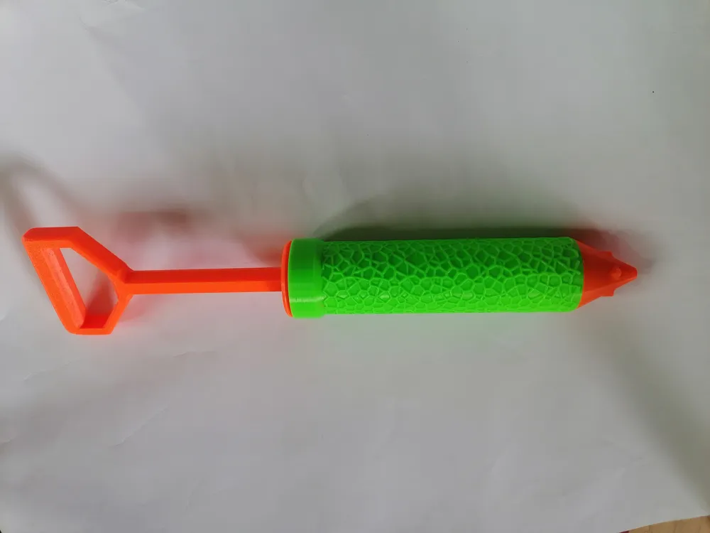 Wasserspritze, photo 2 of 4 - Wasserspritze Toys & Games