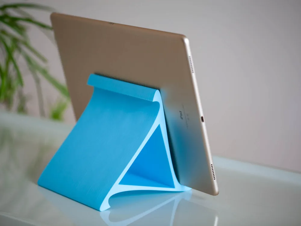 Wave-shaped iPad stand, photo 4 of 4 - Wave-shaped iPad stand Household