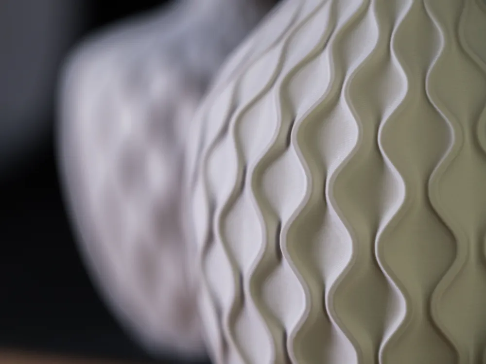 Wave Vase Model One - Contemporary Vase Design, photo 3 of 4 - Wave Vase Model One - Contemporary Vase Design Household