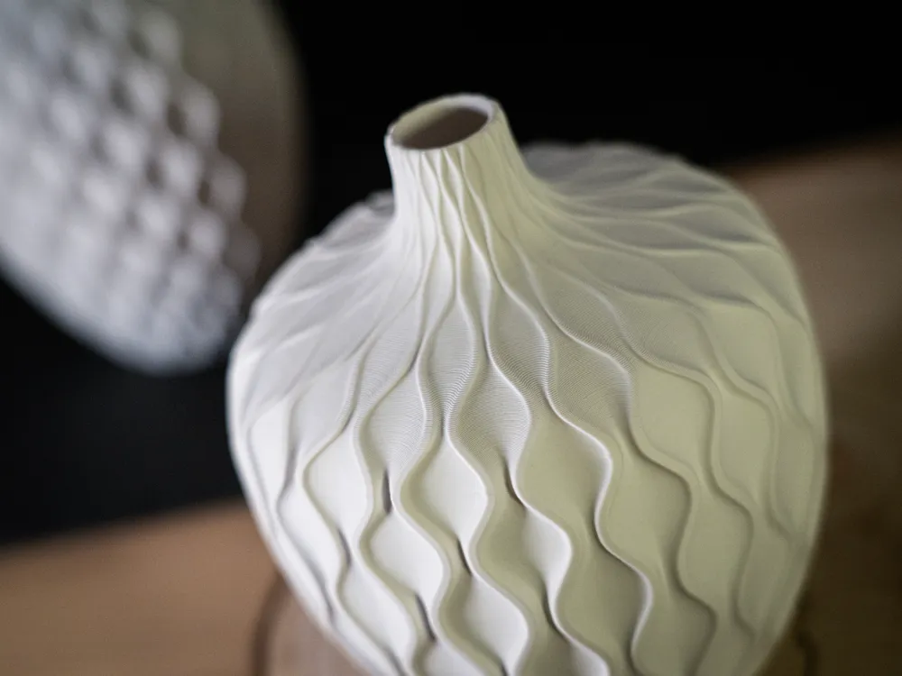 Wave Vase Model Two - Contemporary Vase Design, photo 2 of 4 - Wave Vase Model Two - Contemporary Vase Design Home Decor Items