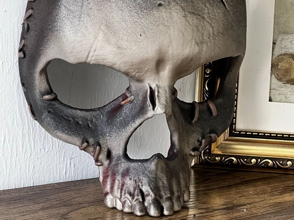 Wearable Mask Collection | Skull Half Mask, photo 4 of 4 - Wearable Mask Collection | Skull Half Mask Props & Cosplay