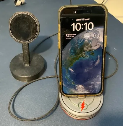 Weighted iPhone MagSafe Stand (using 5¢ nickels) - Office, in stock in India