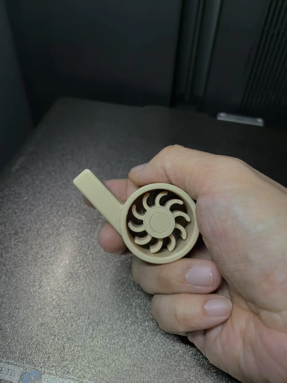 Whistle Turbine Toy Spin, photo 5 of 5 - Spinning Tops & Classic Toys, propeller